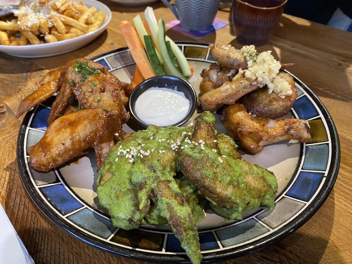GumGum Beer & Wings | 台北信義區隱藏版雞翅精釀啤酒吧,玻璃屋花園令人心曠神怡 5 image 231